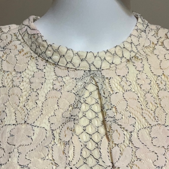 “Skies Are Blue” Cream Lace Sleeveless Dress - Picture 3 of 6